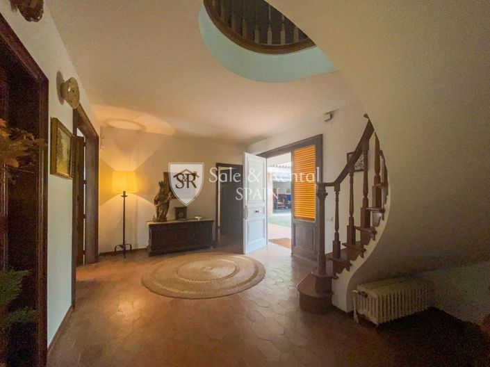 Image No.6-7 Bed Villa for sale