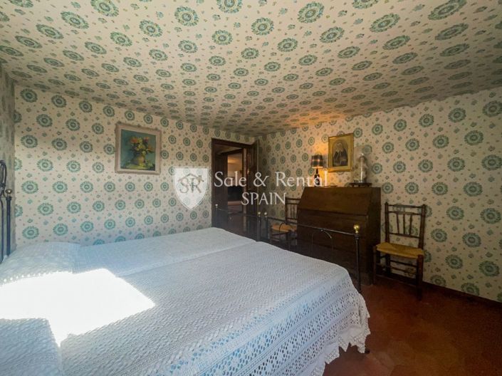 Image No.63-7 Bed Villa for sale