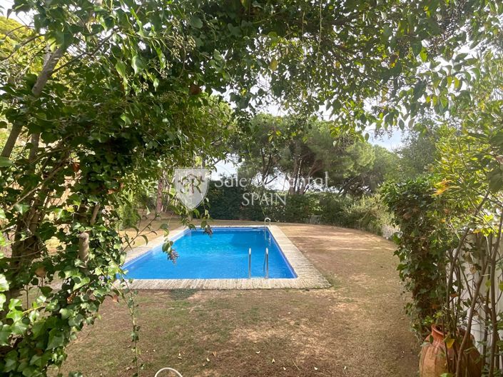 Image No.73-7 Bed Villa for sale