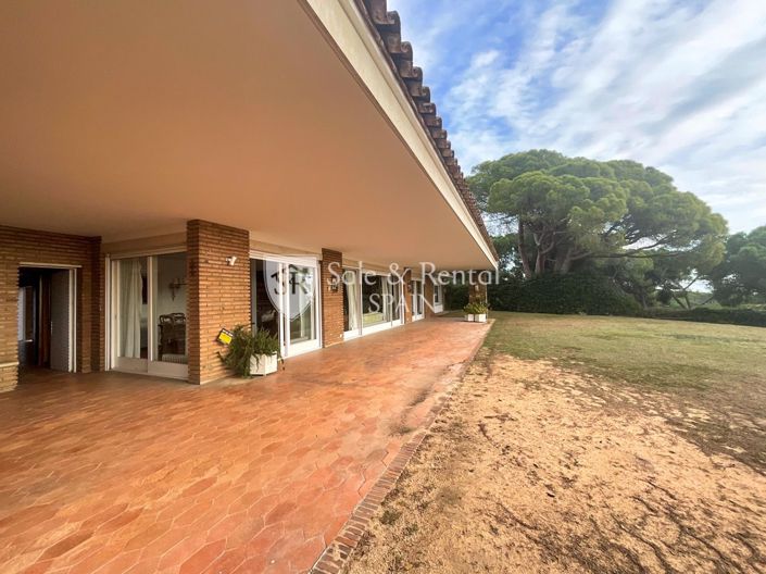 Image No.79-7 Bed Villa for sale