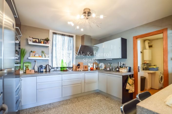 Image No.17-5 Bed Villa for sale