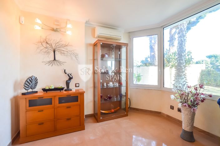 Image No.46-5 Bed Villa for sale