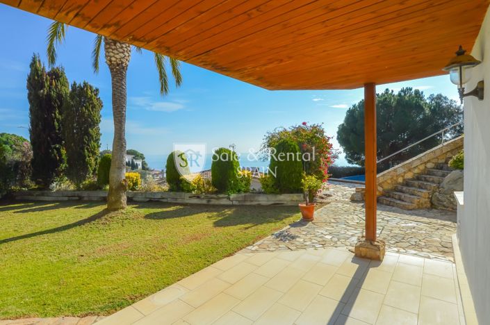 Image No.49-5 Bed Villa for sale