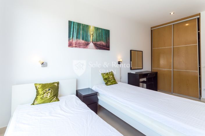 Image No.10-6 Bed Villa for sale