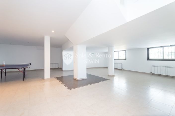 Image No.30-5 Bed Villa for sale