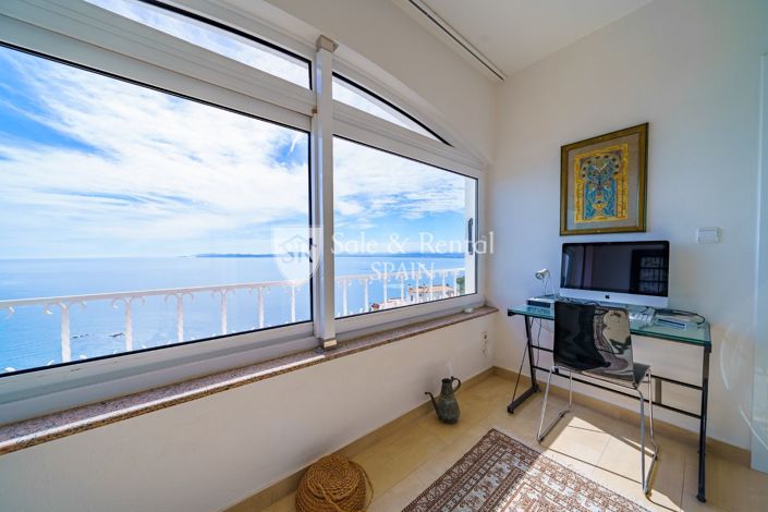 Image No.22-5 Bed Villa for sale