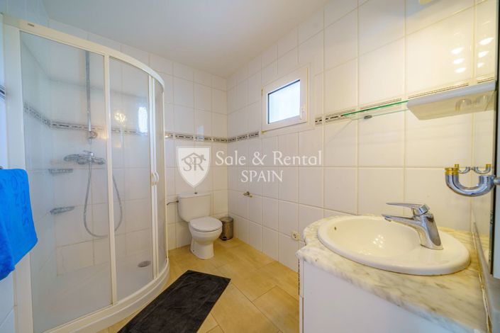 Image No.24-5 Bed Villa for sale