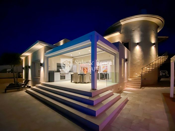 Image No.148-5 Bed Villa for sale