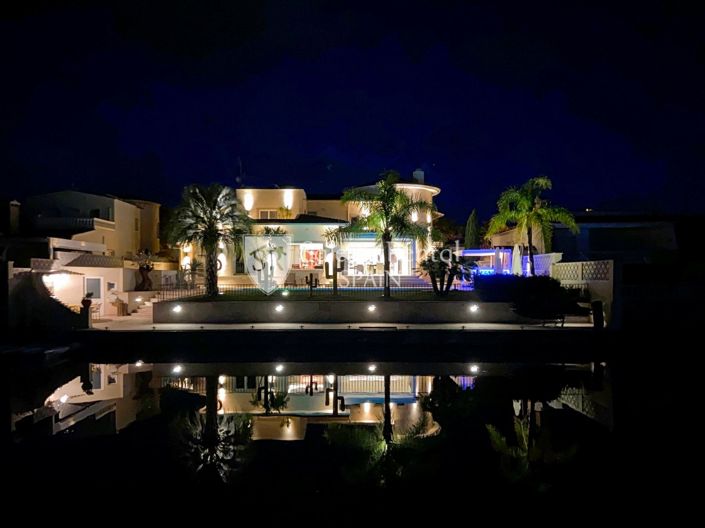 Image No.151-5 Bed Villa for sale