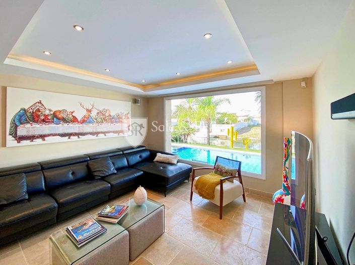 Image No.39-5 Bed Villa for sale