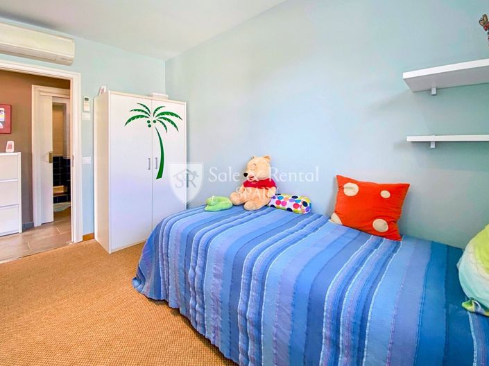 Image No.94-5 Bed Villa for sale