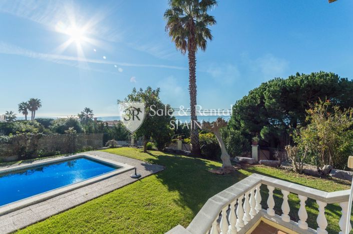 Image No.17-7 Bed Villa for sale