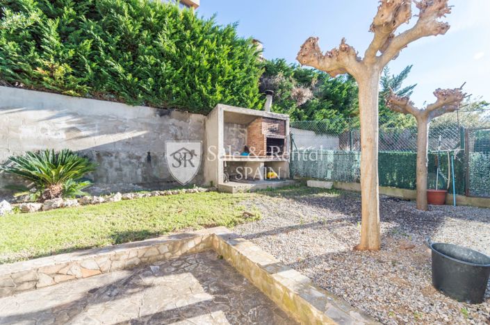 Image No.20-7 Bed Villa for sale