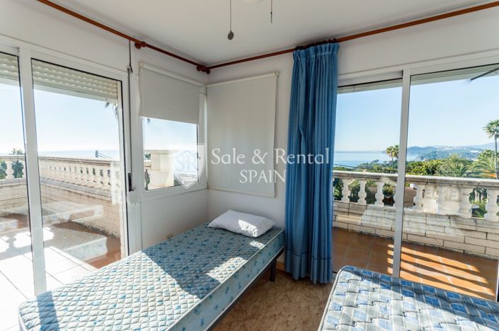 Image No.28-7 Bed Villa for sale