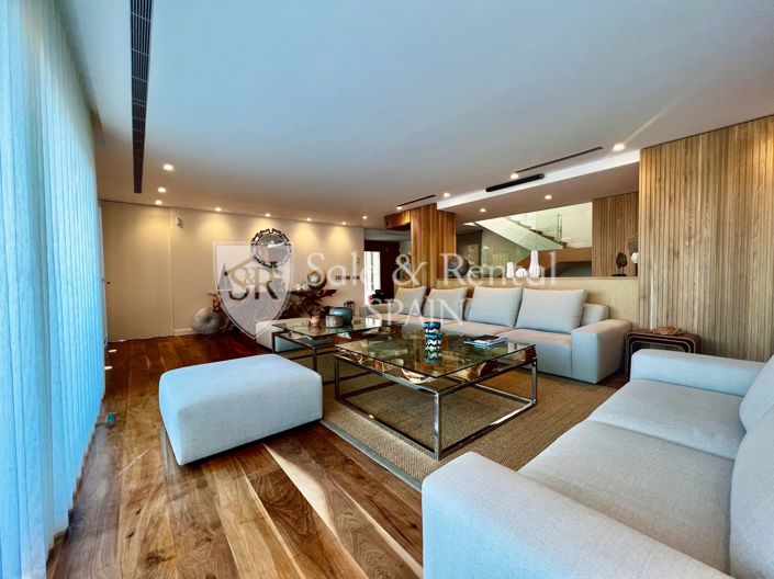 Image No.14-6 Bed Villa for sale