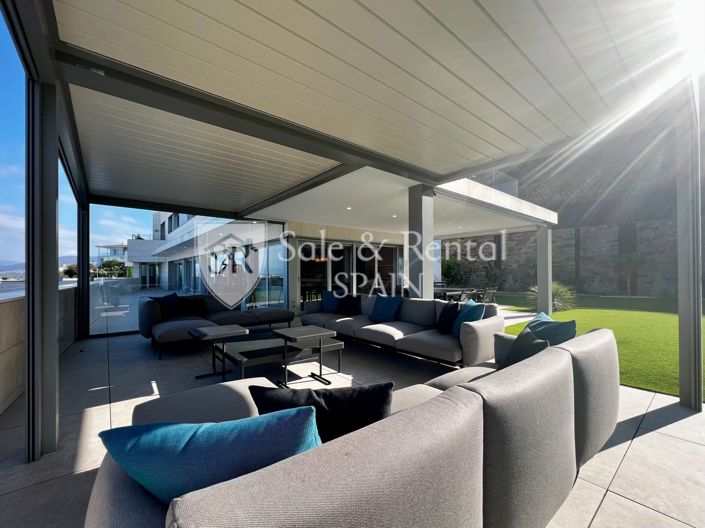 Image No.6-6 Bed Villa for sale