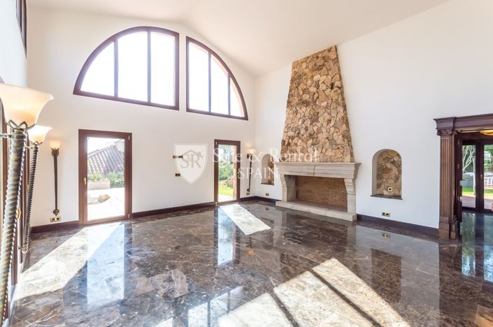 Image No.17-4 Bed Villa for sale