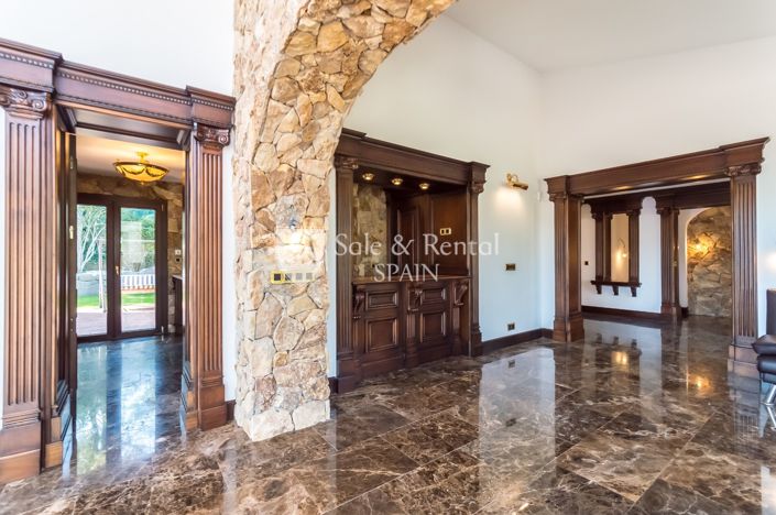 Image No.21-4 Bed Villa for sale