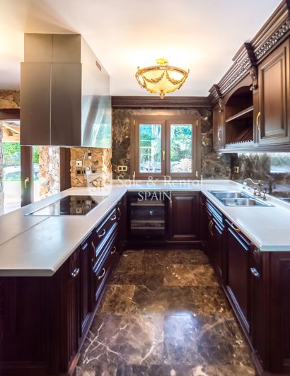 Image No.28-4 Bed Villa for sale