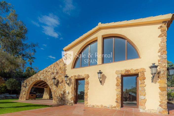 Image No.4-4 Bed Villa for sale