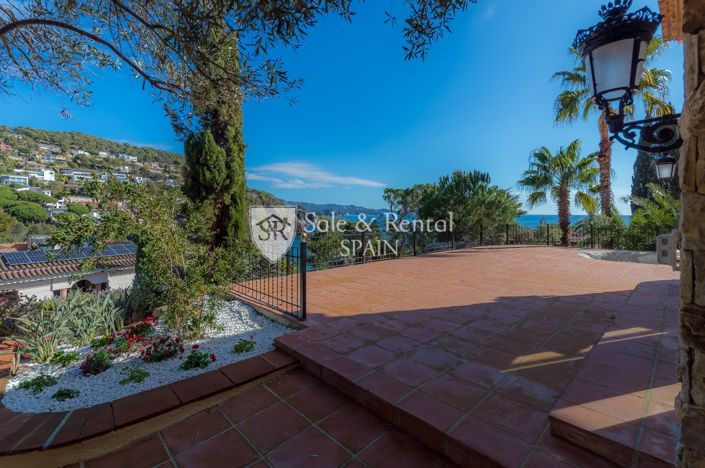 Image No.8-4 Bed Villa for sale