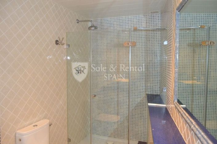 Image No.26-5 Bed Villa for sale