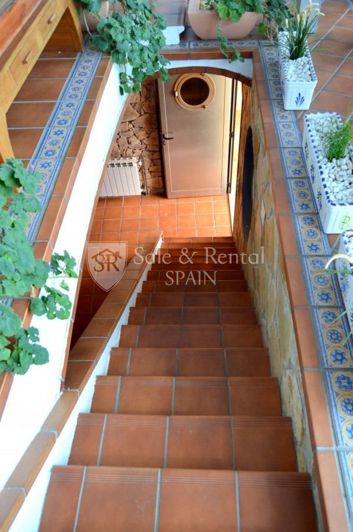 Image No.28-5 Bed Villa for sale