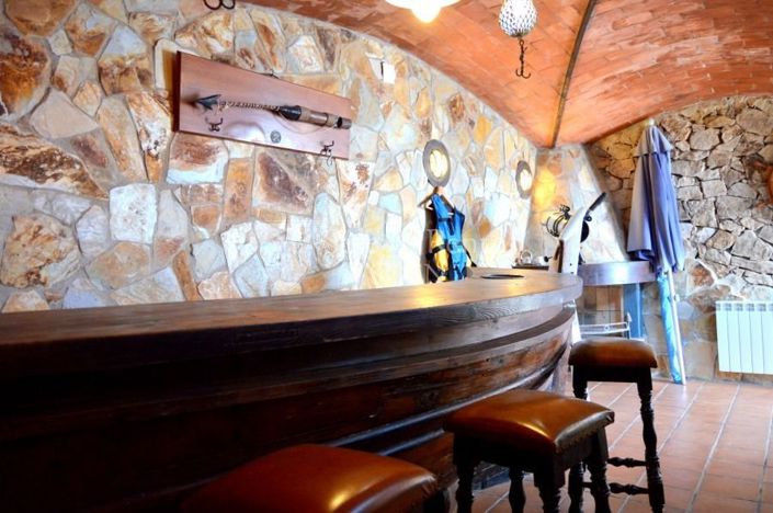 Image No.30-5 Bed Villa for sale