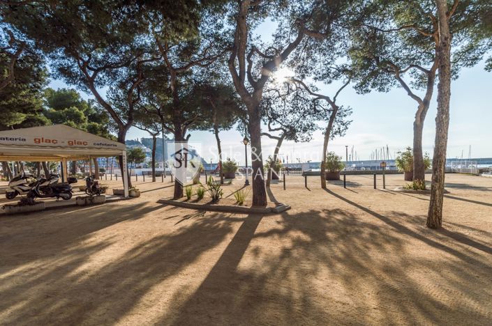 Image No.17-4 Bed Villa for sale