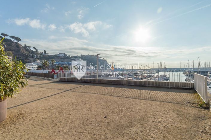 Image No.2-4 Bed Villa for sale