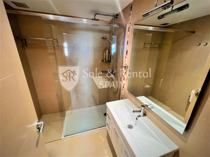 Image No.79-10 Bed Villa for sale