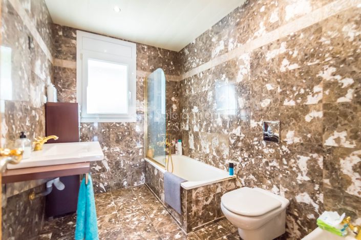 Image No.21-3 Bed Villa for sale