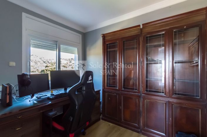 Image No.42-3 Bed Villa for sale