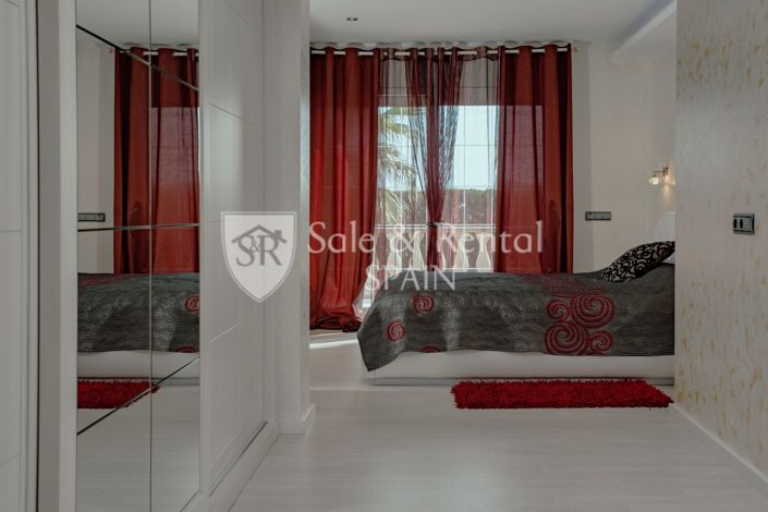 Image No.39-5 Bed Villa for sale