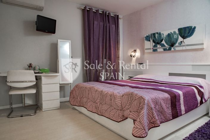 Image No.46-5 Bed Villa for sale