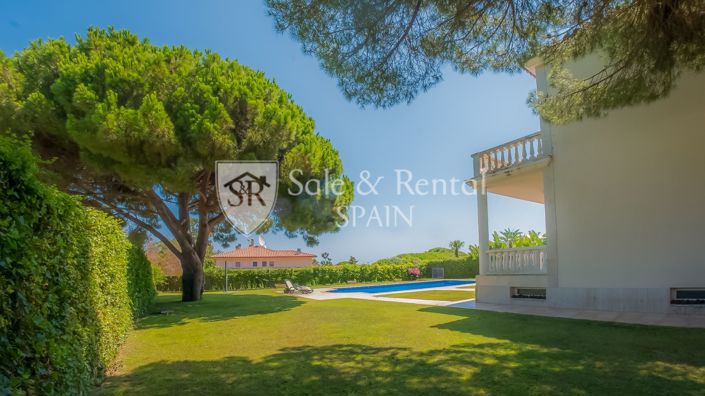 Image No.3-6 Bed Villa for sale