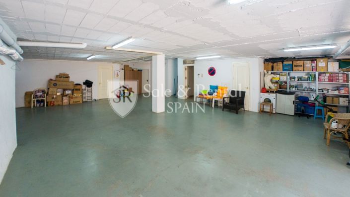 Image No.36-6 Bed Villa for sale