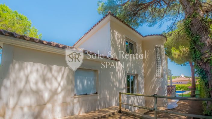 Image No.47-6 Bed Villa for sale