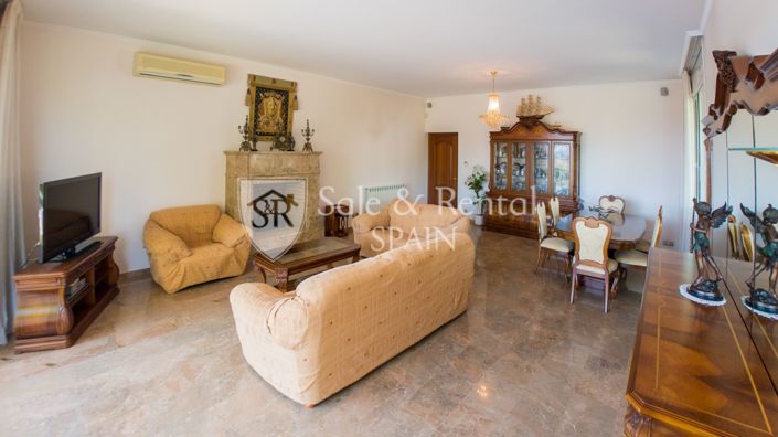 Image No.6-6 Bed Villa for sale