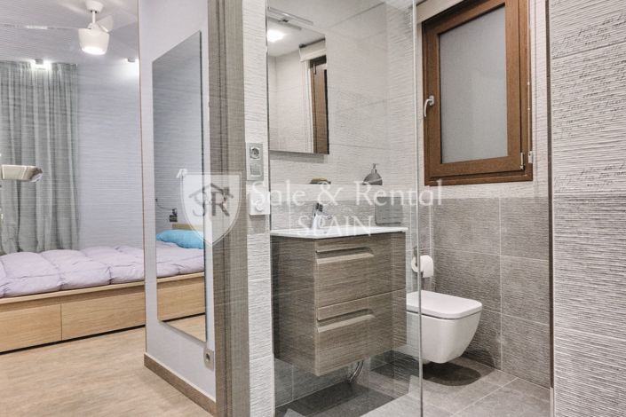 Image No.55-5 Bed Villa for sale