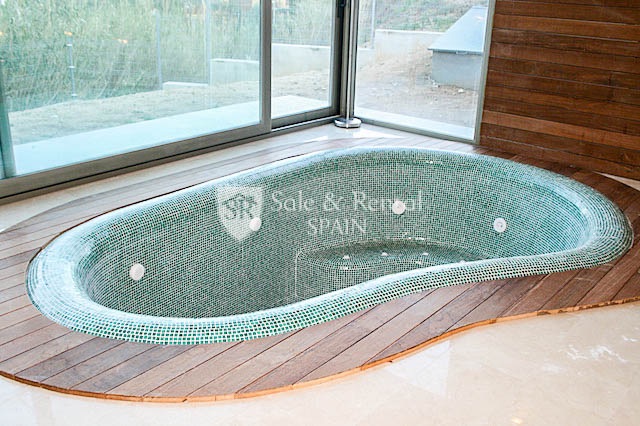 Image No.20-4 Bed Villa for sale