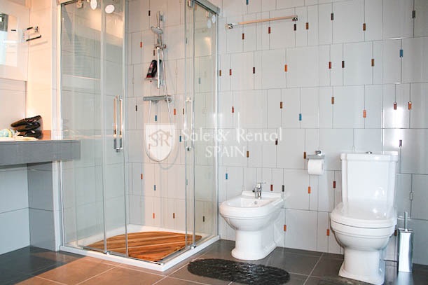 Image No.26-4 Bed Villa for sale