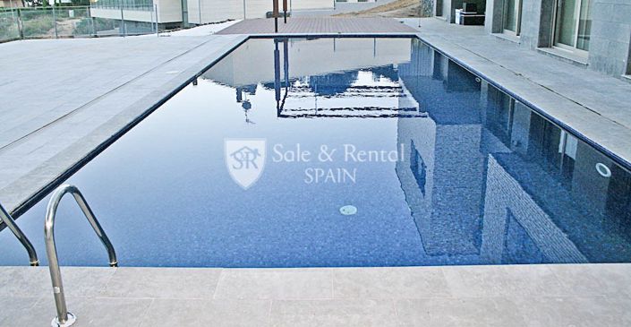 Image No.27-4 Bed Villa for sale