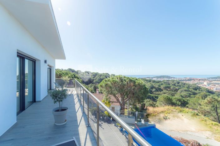 Image No.32-4 Bed Villa for sale