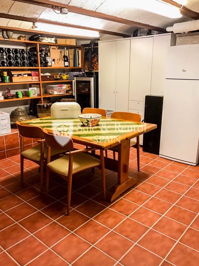 Image No.18-6 Bed Villa for sale