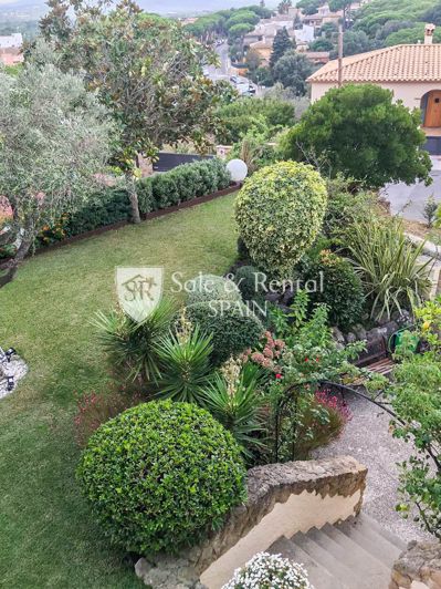 Image No.76-6 Bed Villa for sale