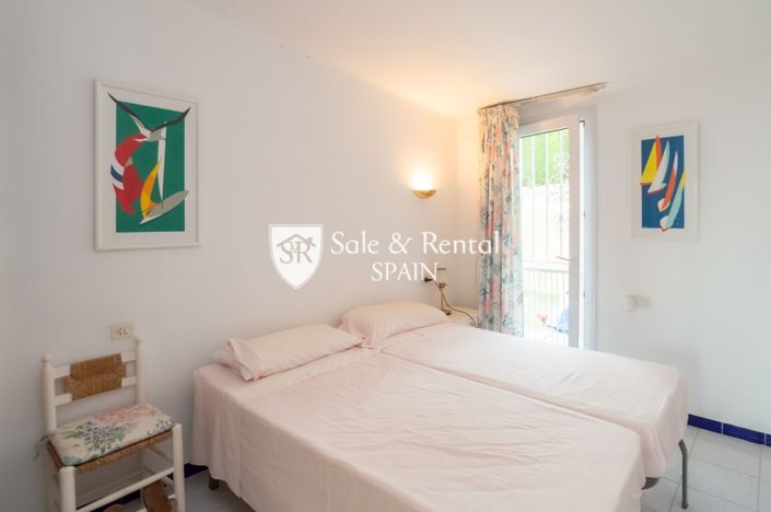 Image No.45-8 Bed Villa for sale