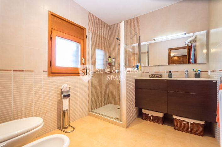 Image No.16-4 Bed Villa for sale