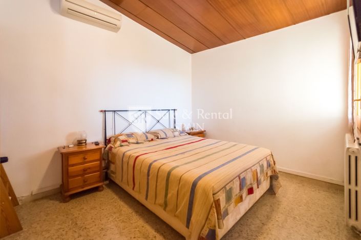 Image No.17-4 Bed Villa for sale