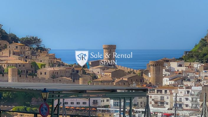 Image No.36-3 Bed Flat for sale